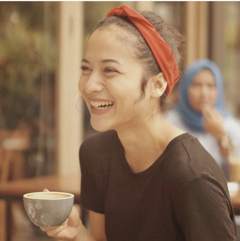 Putri Marino Pemeran Kinan 'Layangan Putus' Ternyata Doyan Ngopi