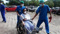 Simulasi ini untuk melatih kesiapsiagaan rumah sakit dalam mengahadapi situasi darurat.