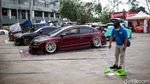 Wow Keren, Mobil dan Motor Modifikasi Mejeng di Senayan Park