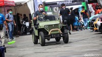 Area event bertempat Mall Senayan Park (SPARK), pengunjung bisa melihat area atrium di sebelah timur dan barat koridor secara cuma-cuma. Pemandangan tersaji oleh mobil-mobil modifikasi dari Indonesia Automodified.
