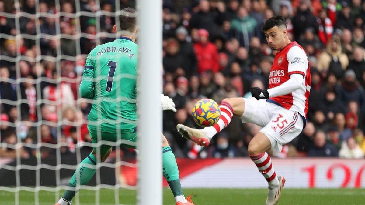 Aksi Gabriel Martinelli saat merobek gawang Newcastle United. (Foto: Getty Images/Richard Heathcote)