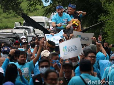 Anis Matta-Fahri Hamzah Diarak Reak Manglayang di Bandung