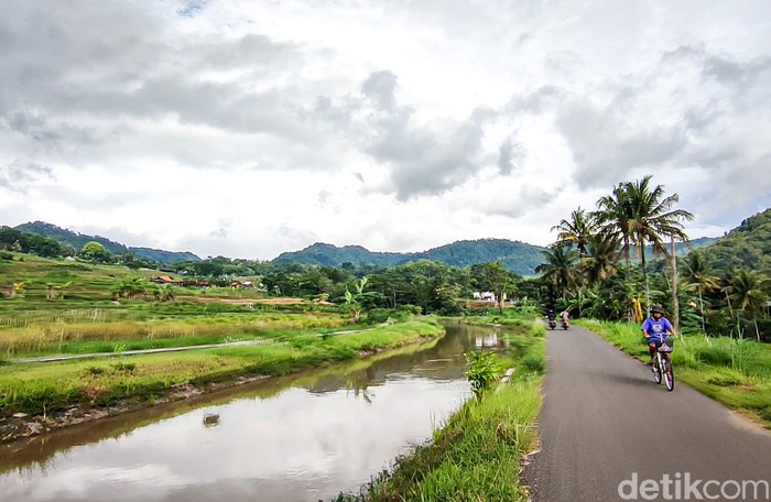 Jalur Gowes Intake Kalibawang Kulon Progo