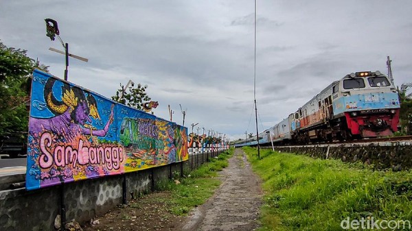 Kala Jalur KA Bandara YIA Berhias Ornamen Seni dan Budaya