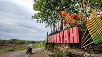 Ditemui di lokasi yang sama, Lurah Sukoreno, Olan Suparlan mengucapkan terimakasih atas penghargaan yang diberikan kepada Sukoreno karena sudah menjadi kalurahan dengan ornamen pacak sepur terbaik. Menurutnya keberhasilan ini berkat kerjasama yang baik dari seluruh warga masyarakat Sukoreno.  