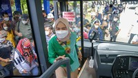 Lalu arah sebaliknya dari Air Mancur 2, GOR Pajajaran, Gedung DPRD, SMPN 5, Jambu Dua 2, Villa Citra Bantarjati, Taman Corat Coret 2, Simpang Cimahpar, Baranangsiang Indah 1, Griya Bogor Raya dan Parung Banteng. 
