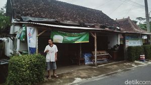 Mengunjungi Rumah Masa Kecil Dono Warkop di Jalan Garuda