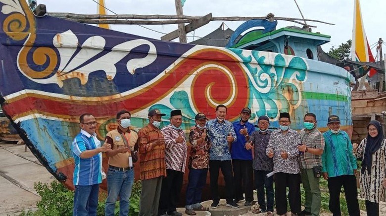 Perahu Ijon-ijon, Perahu Tradisional Khas Lamongan yang Kerap Disebut Perahu Wedok Perahu Ijon-ijon, Perahu Tradisional Khas Lamongan yang Kerap Disebut Perahu Wedok