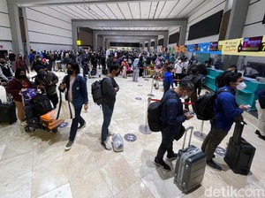 Satgas: Mobilitas Meroket, Pengawasan Prokes Malah Makin Longgar