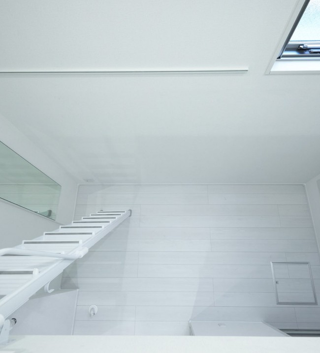 Meskipun cukup menjanjikan sebagai hunian sederhana bagi mereka yang punya bujet terbatas atau kondisi finansial minim, sayangnya penawaran ini tidak berlangsung lama. Apartemen hanya disewakan dalam jangka waktu tertentu. Foto: Instagram/@ikeajapan