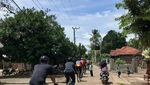 Serunya Bersepeda di Tepi Sungai Cisadane