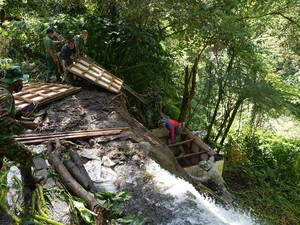 Begini Perjuangan Warga Pegunungan di Bali demi Mendapatkan Air Bersih