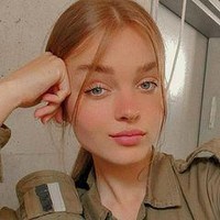 Ia pun pernah audisi untuk menjadi bagian dari proyek internasional Simon Fuller yang dinamakan Now United. Anna lalu terpilih untuk tergabung dalam band dengan personel dari berbagai belahan dunia, termasuk China, Korea, dan Filipina itu. Foto: Instagram @annazak12