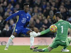 Callum Hudson-Odoi, penyerang sayap muda ini kesulitan tembus skuad utama Chelsea. Digaji Rp 2,1 miliar per pekan, Bayern Munich dan Borussia Dortmund dikabarkan masih meminatinya (AP)