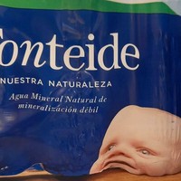 Muka bayinya benar-benar bikin bingung dan bikin takut. Kalau seperti ini jadi seram kan melihatnya? Foto: Reddit