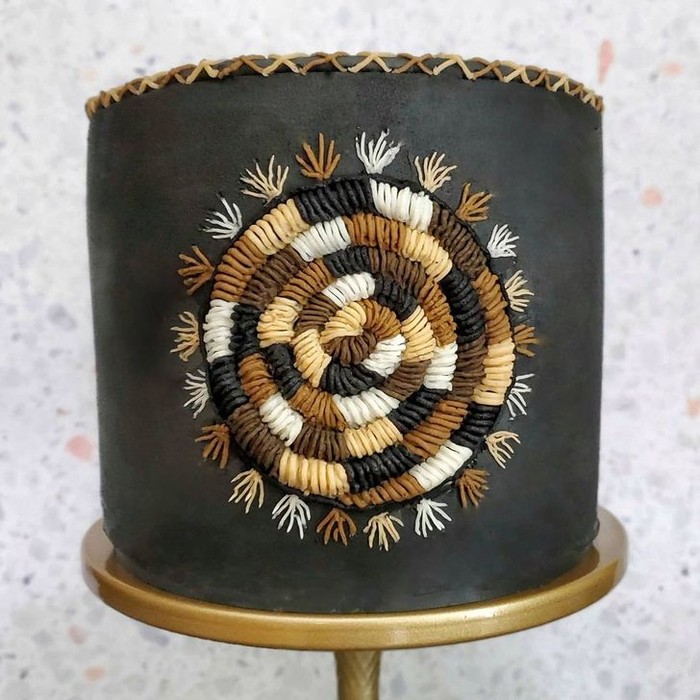Galeri Kue Cantik! Kue-Kue Ini Dihias Seperti Menggunakan Rajutan Tangan Asli