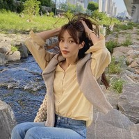 Hwang Se On pun sempat muncul dalam drama Korea The King: Eternal Monarch sebagai salah satu penjaga istana. Tahun ini, dirinya lebih dulu muncul sebagai kekasih P.O Block B dalam drama Korea Mouse. Foto: dok. Instagram seonihwang