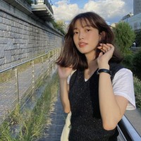 Meskipun tampil dengan rambut panjang dalam drama Korea One Ordinary Day, Hwang Se On aslinya punya potongan bob. Foto: dok. Instagram seonihwang