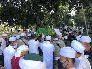 Ameer Azzikra Meninggal Akibat Infeksi Paru dan Liver