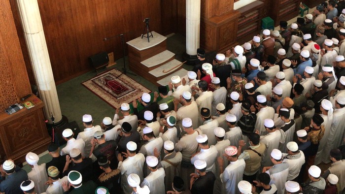 Jenazah Ameer Azzikra