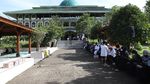 Persiapan Jelang Pemakaman Ameer Azzikra di Samping Makam Arifin Ilham