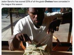 Meme Chelsea Nyaris Dibikin Malu Manchester United