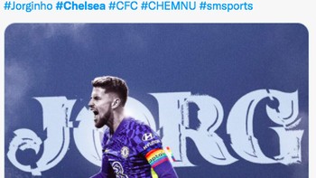 Chelsea menyelamatkan muka lewat gol Jorginho dari titik pinalti. Skor jadi 1-1. Foto: (Twitter)