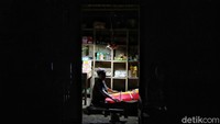 Sementara itu, perlu diketahui, Indonesia memiliki angka rasio elektrifikasi perdesaan mencapai 99,48% atau meningkat signifikan 84% dari 2014. Kendati begitu, masih ada 433 desa di Indonesia yang belum teraliri listrik. Secara terperinci, 433 desa tersebut terbagi di daerah Papua terdapat 325 desa, Papua Barat sebanyak 102 desa, Nusa Tenggara Timur sebanyak 5 desa, dan Maluku 1 desa.
