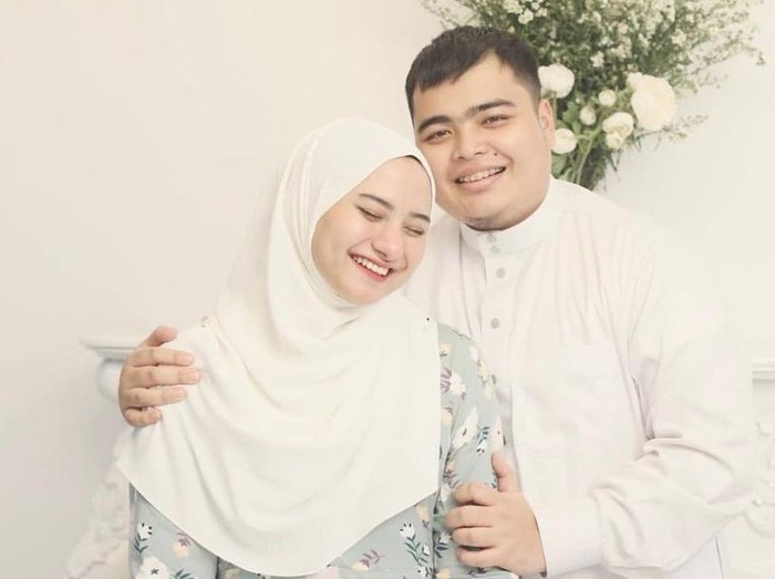 Nadzira Shafa, Istri Ameer Azzikra yang Hobi Belanja ke Pasar Tradisional