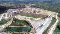 Progres pembangunan bendungan Randugunting di Desa Kalinanas, Kecamatan Japah, Kabupaten Blora sudah mencapai 90 persen.