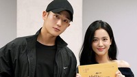 Jung Hae In dan Jisoo BLACKPINK menjadi pemeran utama dalam drama ini. Foto: (Dok. Instagram/@jtbcdrama)