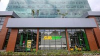 Jaringan restoran Subway di Indonesia ini dikelola oleh PT Map Boga Adiperkasa Tbk, bagian dari PT Mitra Adiperkasa Tbk (MAP).