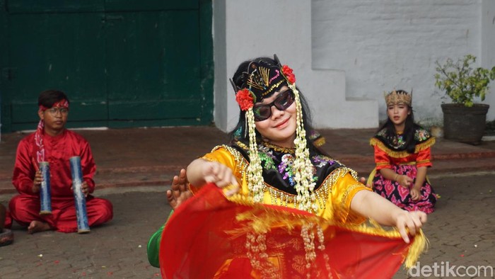 Tari Sintren yang bernuansa mistis dari Cirebon