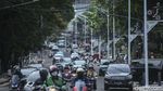 Ada Sepeda di Lampu Jalan Senopati Lho