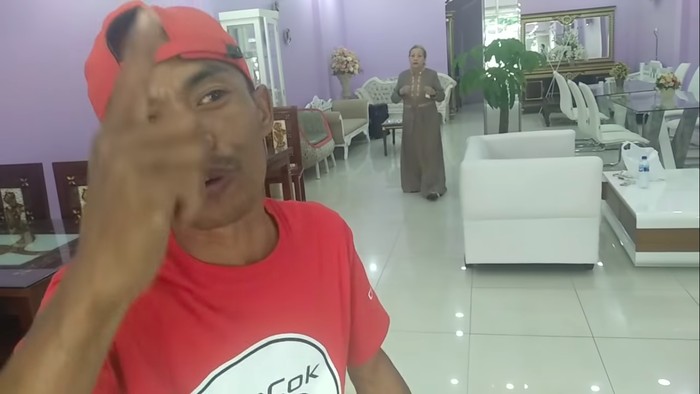 Ade Londok diusir dari restoran Coba Promosikan Restoran, Ade Londok Malah Diusir sama Pemilik Restonya