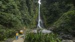Bali Tak Melulu Pantai, Ada Nih Air Terjun Cantik Nan Menyegarkan