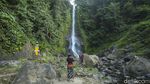 Bali Tak Melulu Pantai, Ada Nih Air Terjun Cantik Nan Menyegarkan