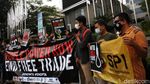 Aksi Tolak WTO di Kemendag