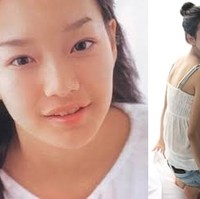 Shin Min Ah menjadi model di usia 14 tahun. Ia dikenal dengan potret manis yang khas dengan lesung pipi dan senyum mata menawan. Sejak kecil Home Town Cha Cha Cha pun sudah terlihat berbakat jadi aktris. Foto: Dok. Soompi