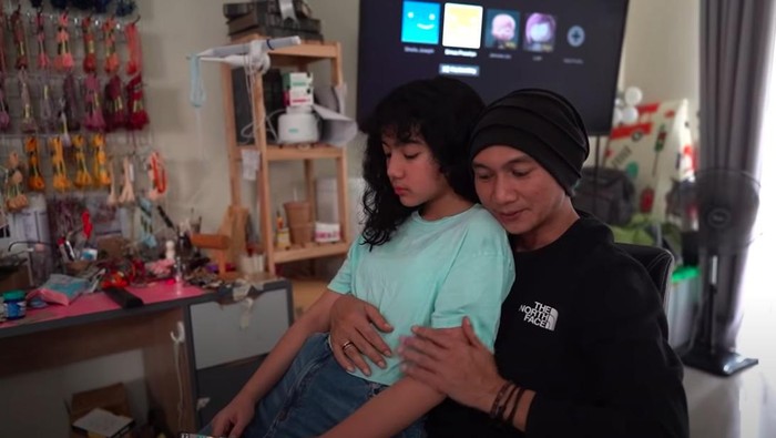 Anji Kunjungi Leticia, Sheila Marcia dan keluarga