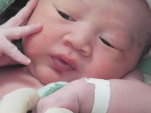 Raffi Ahmad dan Nagita Slavina Akhirnya Perlihatkan Wajah Baby R