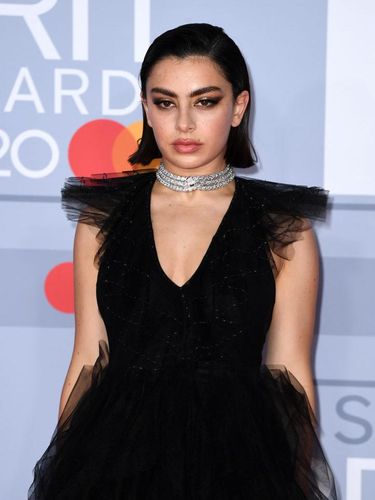 Charli XCX LONDON, ENGLAND - FEBRUARY 18: (EDITORIAL USE ONLY) Charli XCX attends The BRIT Awards 2020 at The O2 Arena on February 18, 2020 in London, England. (Photo by Gareth Cattermole/Getty Images)