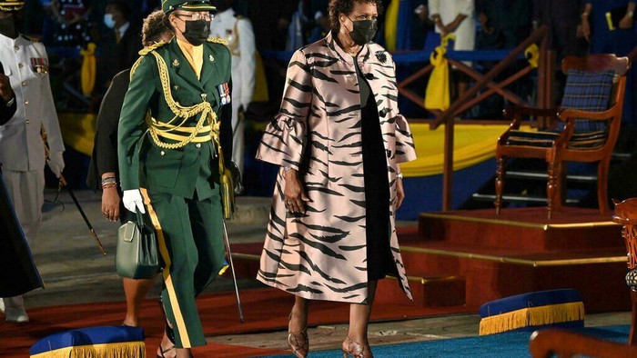 Dame Sandra Mason attends the presidential inauguration ceremony at on November 29, 2021 in Bridgetown, Barbados (JEFF J MITCHELL GETTY IMAGES NORTH AMERICA/AFP)