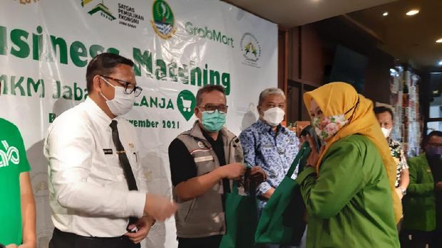 Dokumentasi Dinas Koperasi dan Usaha Kecil Jabar launching Blanjakeun
