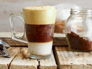 Freddo Cappuccino ala Turki Ini Mirip Dalgona, Bakal Jadi Tren?