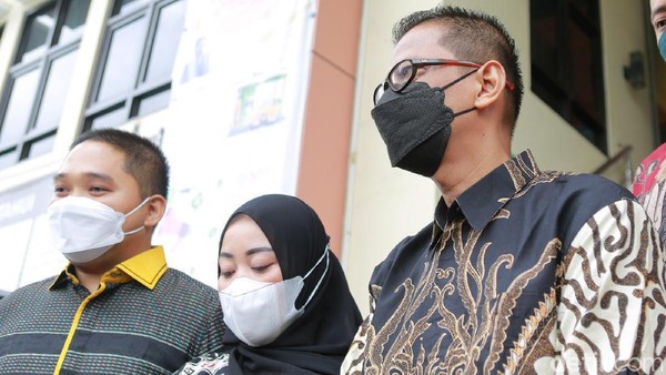 Pertemuan Faisal dan Doddy Sudrajat Usai Sidang Perwalian Gala Sky