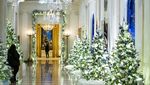 Indahnya Dekorasi Gedung Putih Jelang Natal