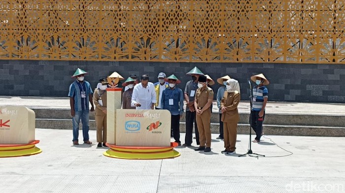 Jokowi resmikan Bendungan Tugu di Trenggalek dan bendungan Gongseng Bojonegoro Jokowi resmikan Bendungan Tugu di Trenggalek dan Bendungan Gongseng Bojonegoro