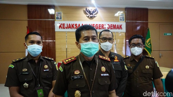 Kejari Demak jelaskan alasan penuntutan Mbah Minto 2 tahun bui