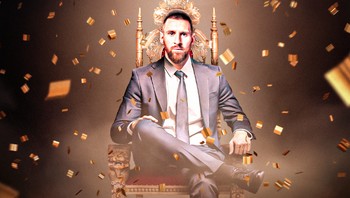 Messi dikelilingi piala Ballon Dor. Foto: Twitter